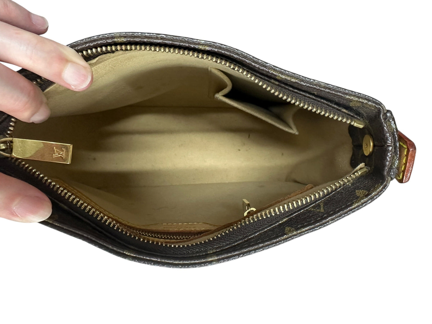 LOUIS VUITTON Monogram Looping MM Shoulder Bag Brown Gold Hardware | Authentic Pre-Owned Luxury