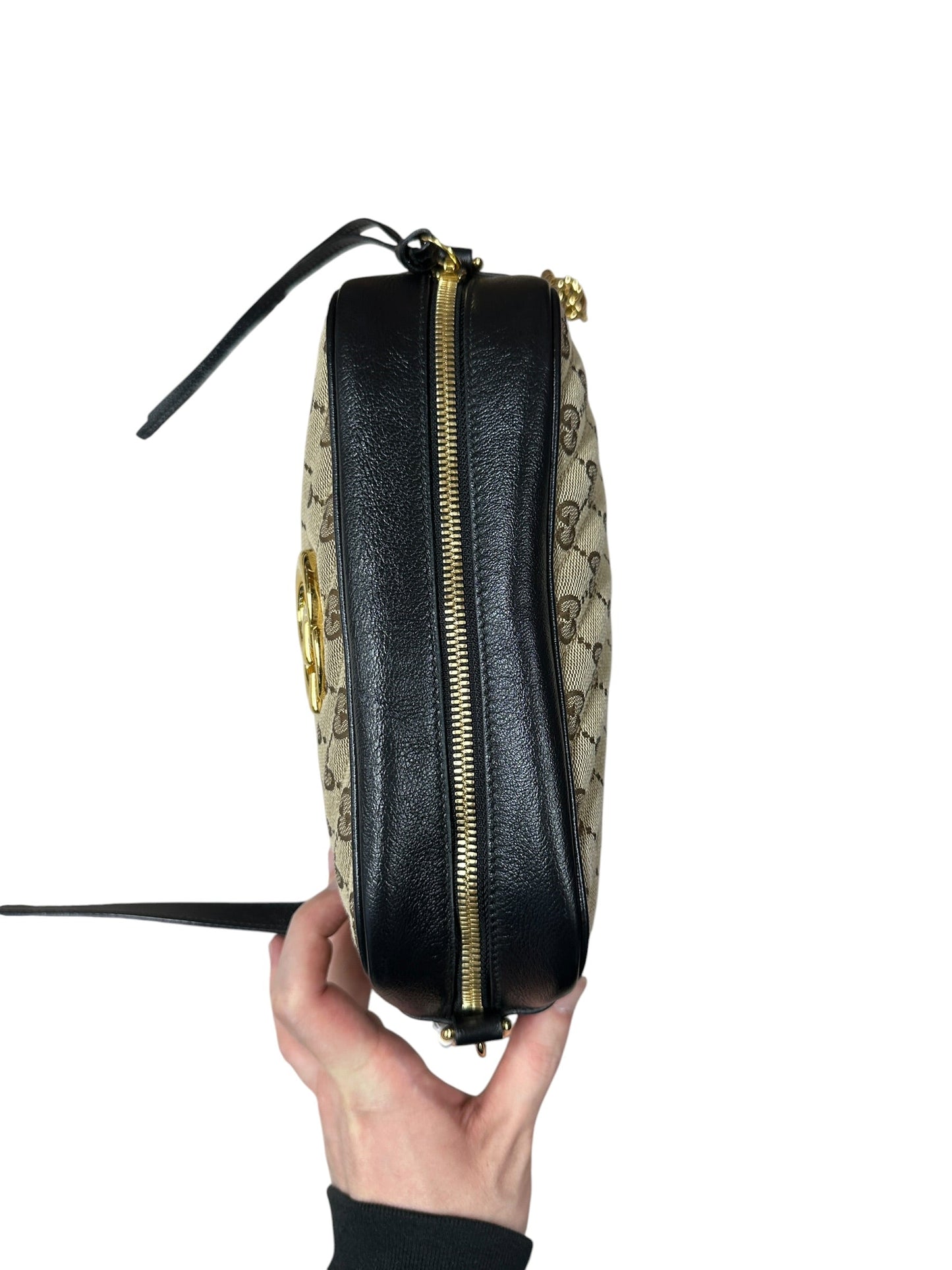 GUCCI GG Canvas Chain Shoulder Bag Beige Black Gold Hardware | Authentic Pre-Owned Luxury