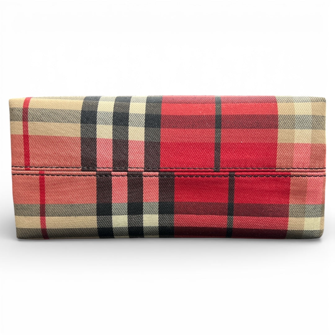 T-Family Burberry Check Pattern Handbag! | Authentic Pre-Owned Luxury