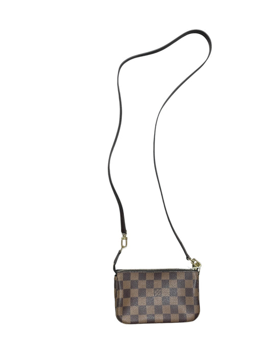 LOUIS VUITTON Damier Ebene Pochette Accessoires Wristlet Brown Gold Hardware | Authentic Pre-Owned Luxury