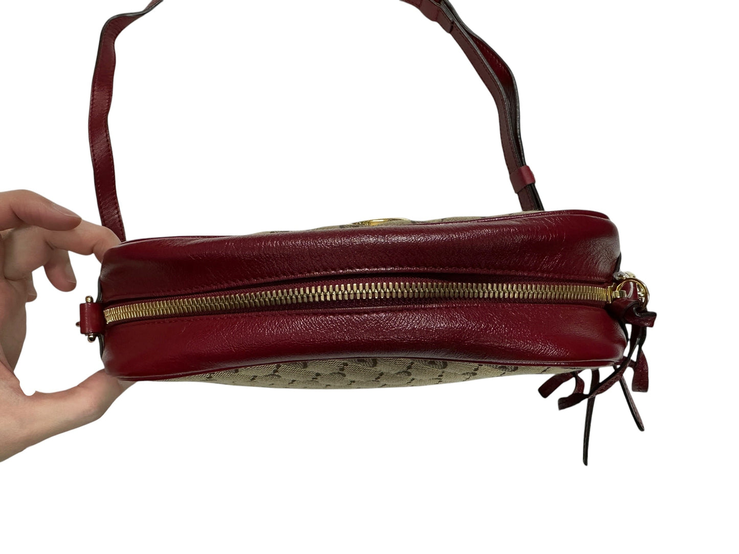 GUCCI GG Canvas Abbey Shoulder Bag Beige/Red Gold Hardware | Authentic Pre-Owned Luxury