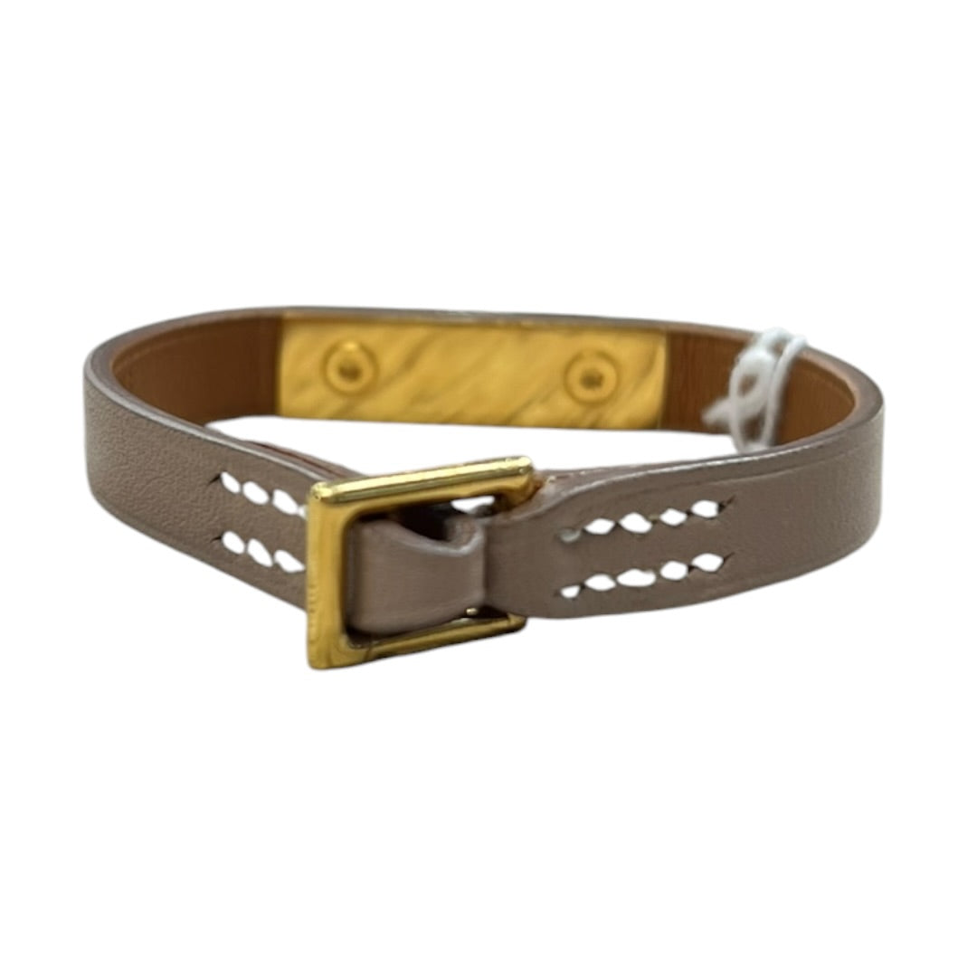 HERMES Kelly Double Tour Bracelet XS Etoupe Leather Gold Hardware | Authentic Pre-Owned Luxury