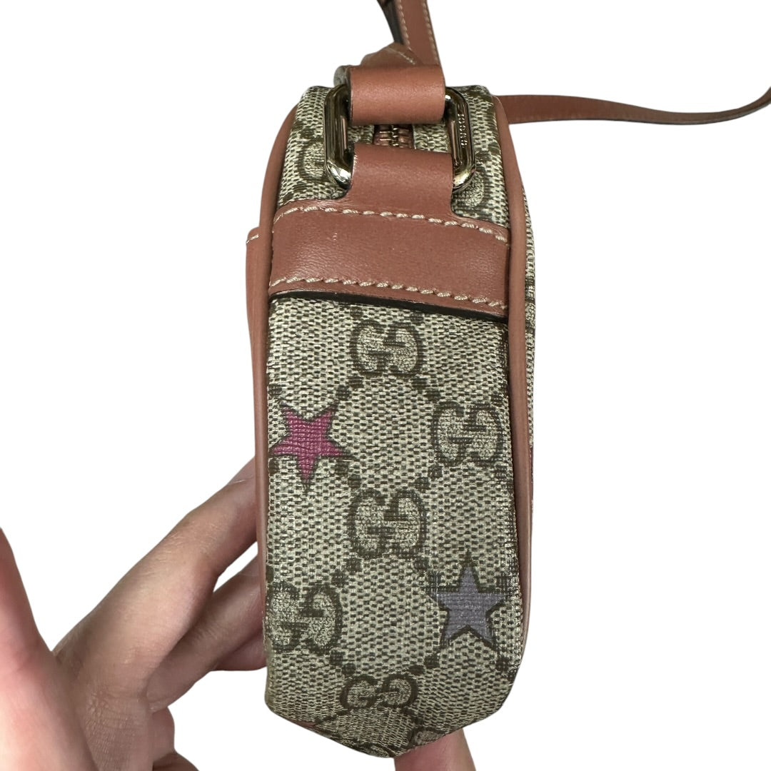 GUCCI GG Supreme Stars Print Crossbody Bag Beige Pink Gold Hardware | Authentic Pre-Owned Luxury