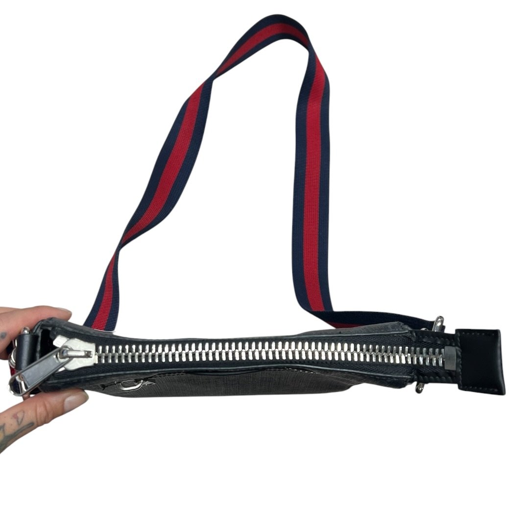 GUCCI GG Supreme Canvas GG Supreme Messenger Bag Shoulder Bag Black, Grey, Red, Blue Silver Hardware | Authentic Pre-Owned Luxury