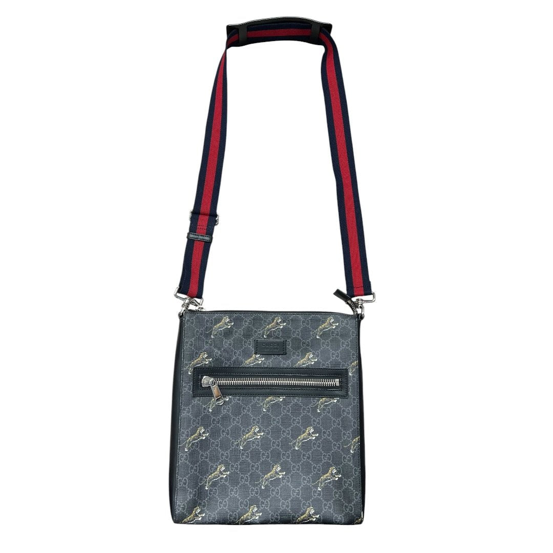 GUCCI GG Supreme Tiger Print GG Supreme Messenger Bag Messenger Bag Grey, Black, Multi-color Silver Hardware | Authentic Pre-Owned Luxury