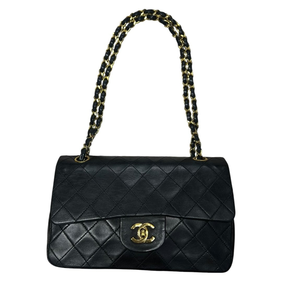 CHANEL Lambskin Classic Flap Bag Black with Burgundy Lining Gold Hardware - detail 1