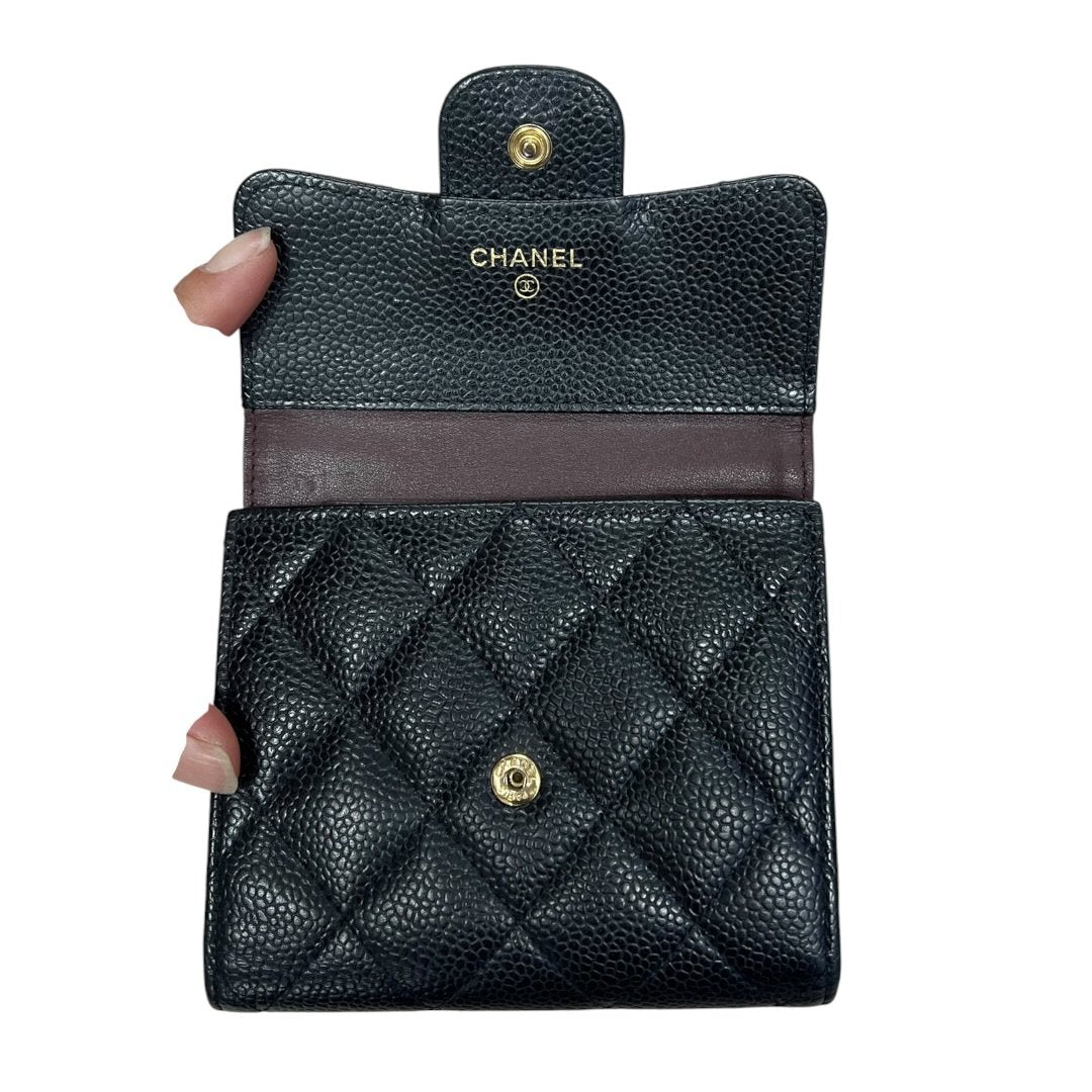 CHANEL Caviar Leather Classic Flap Small Wallet Black/Dark Red Gold Hardware | Authentic Pre-Owned Luxury