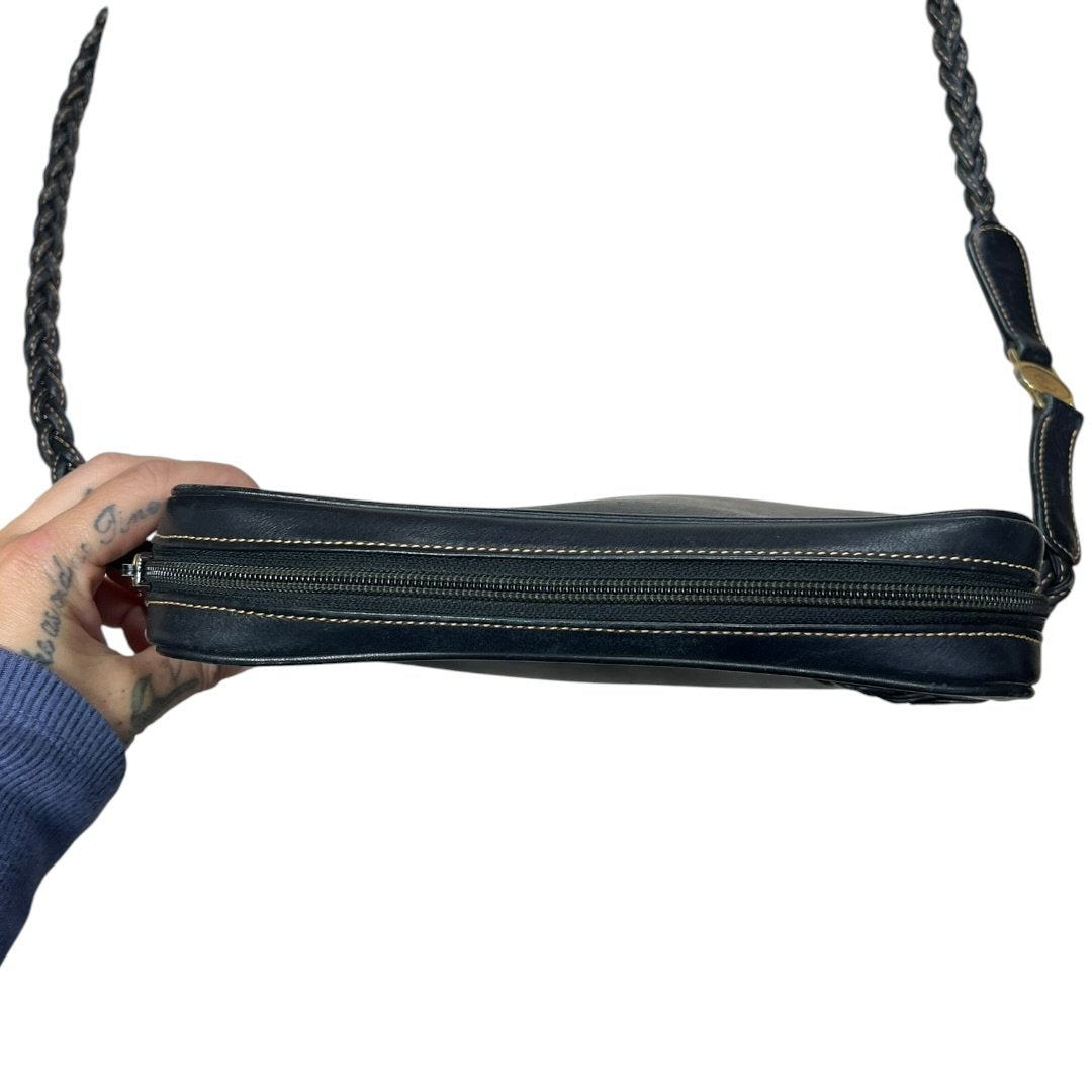 GUCCI Leather Vintage Braided Interlocking G Shoulder Bag Black Gold Hardware | Authentic Pre-Owned Luxury