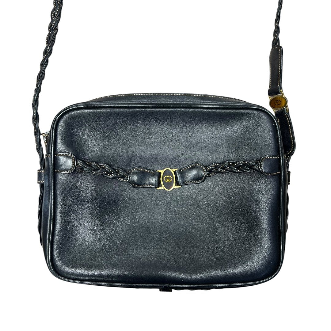 GUCCI Leather Vintage Braided Interlocking G Shoulder Bag Black Gold Hardware | Authentic Pre-Owned Luxury