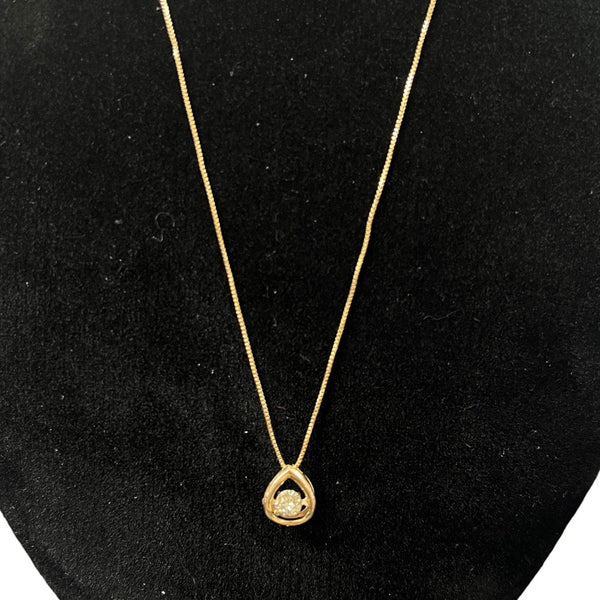 18K Gold Diamond Teardrop Necklace