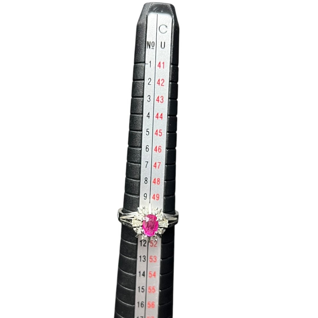 Ruby Ring detail