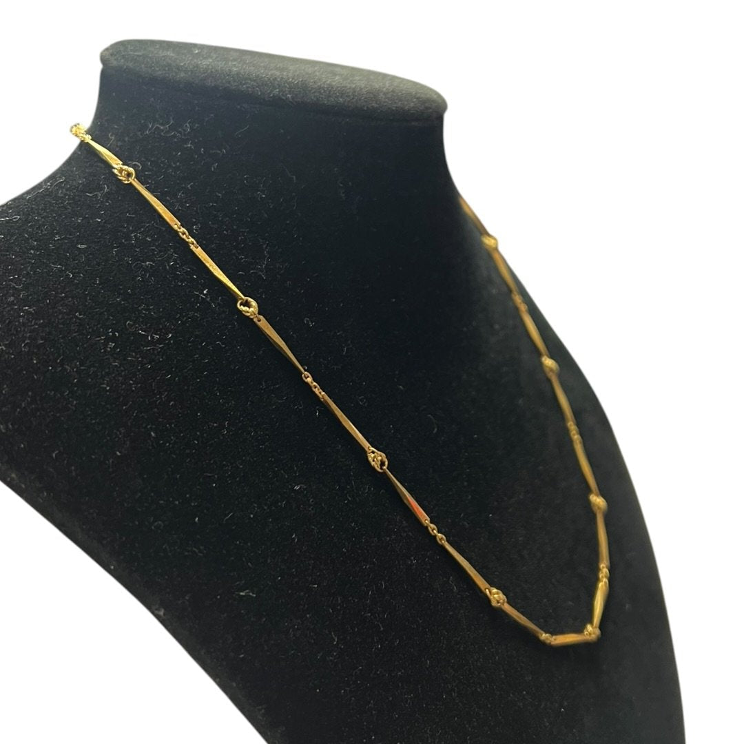 18K Gold detail