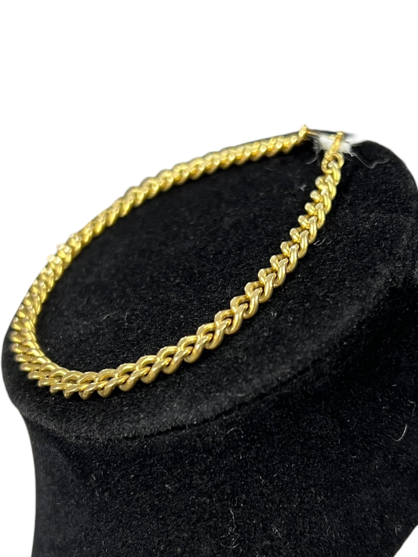 18K Yellow Gold Kihei Curb Chain Bracelet Gold Gold Hardware | Authentic Pre-Owned Luxury