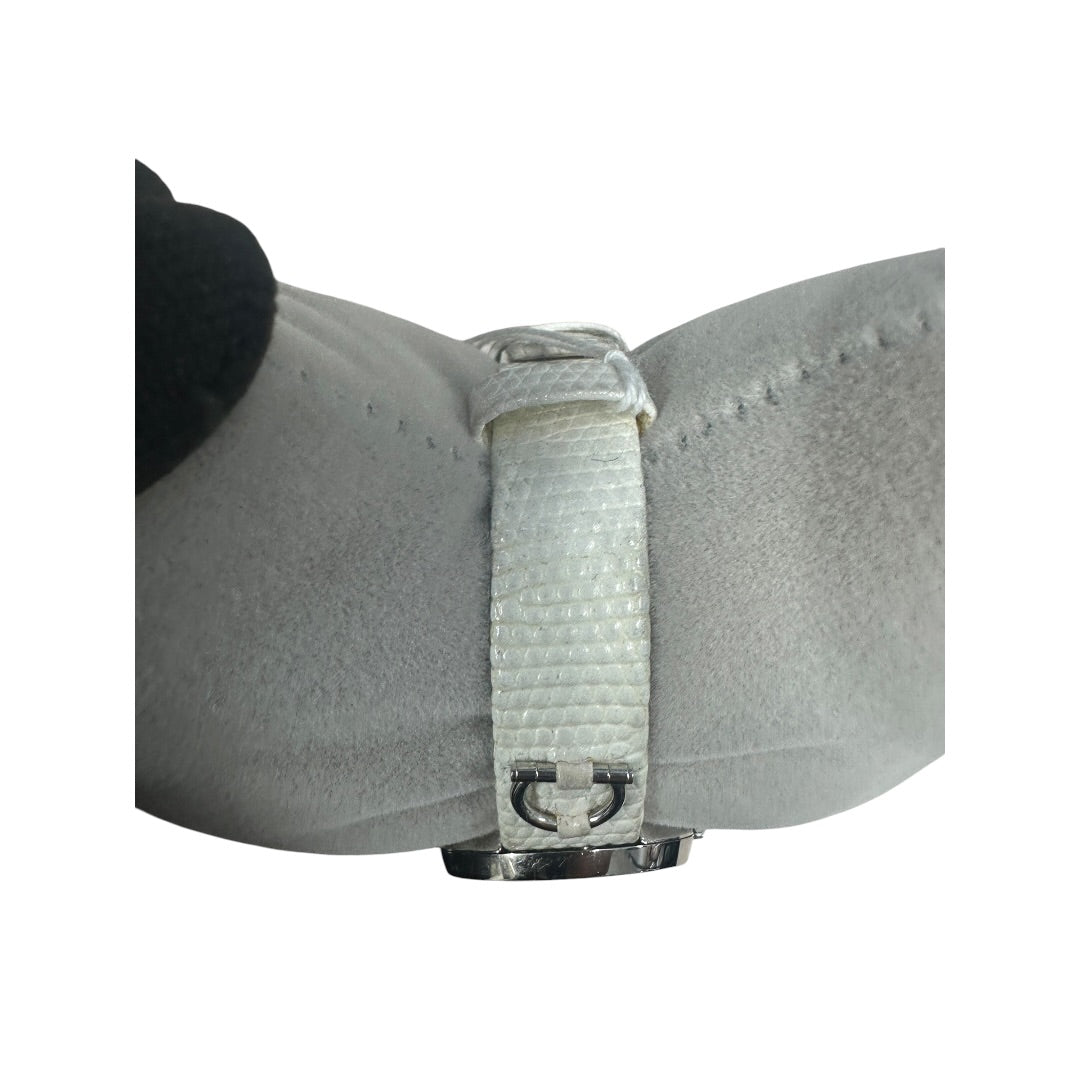 GUCCI Leather U-Play Watch White Silver Hardware | Authentic Pre-Owned Luxury
