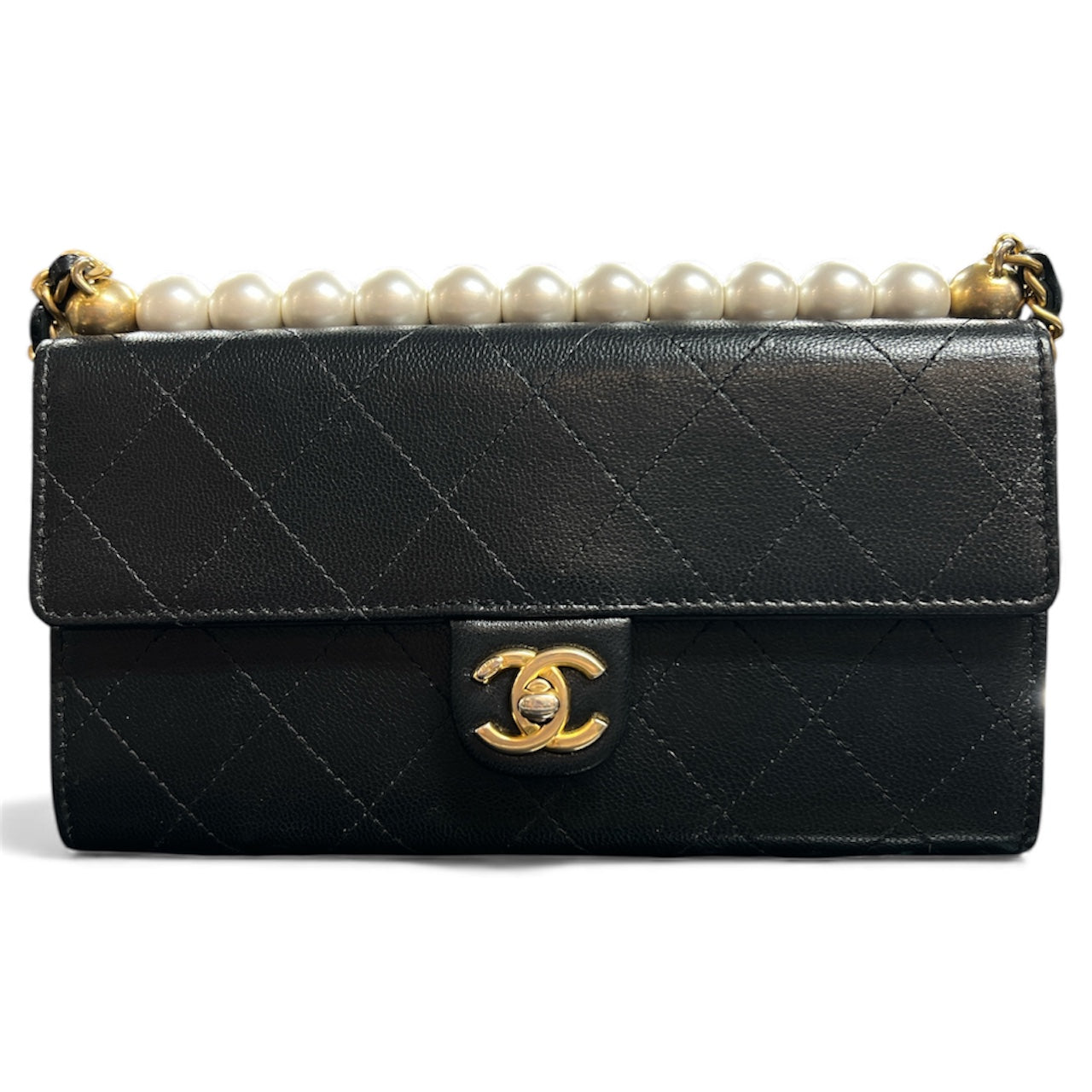 CHANEL Matelassé Chain Wallet Shoulder Bag | Authentic Pre-Owned Luxury