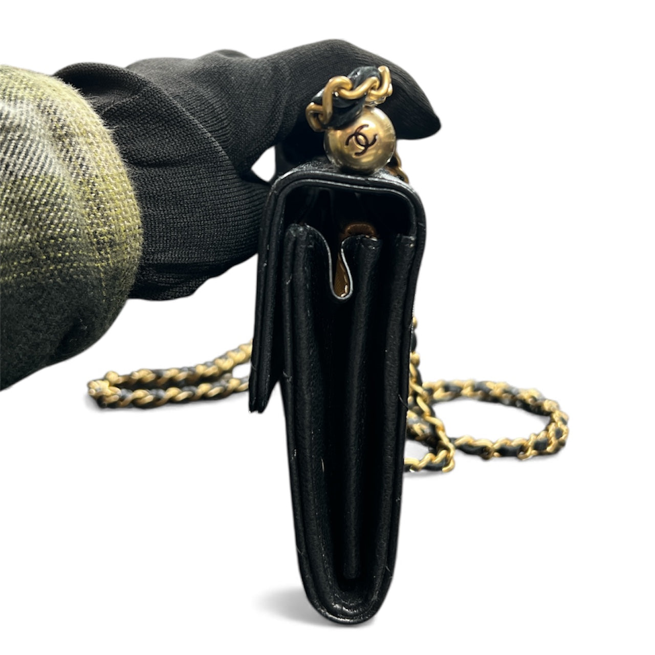 CHANEL Matelassé Chain Wallet Shoulder Bag | Authentic Pre-Owned Luxury