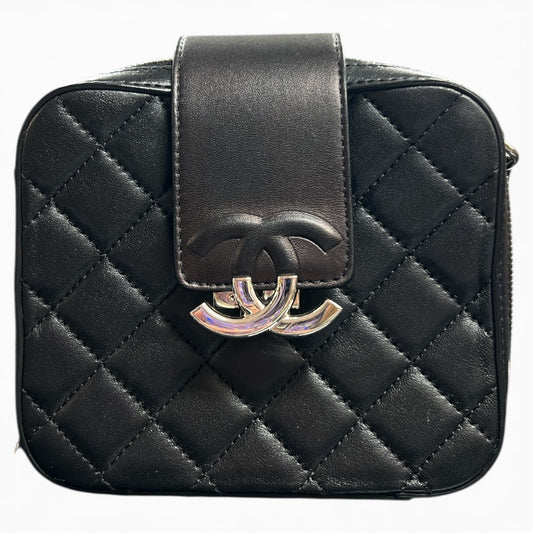CHANEL Matelassé Chain Shoulder Bag | Authentic Pre-Owned Luxury