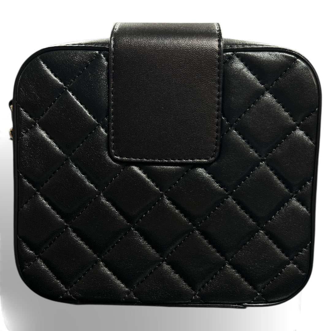 CHANEL Matelassé Chain Shoulder Bag | Authentic Pre-Owned Luxury