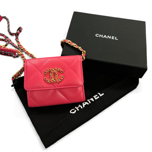 CHANEL Pink Matelassé Leather Chain Wallet | Authentic Pre-Owned Luxury
