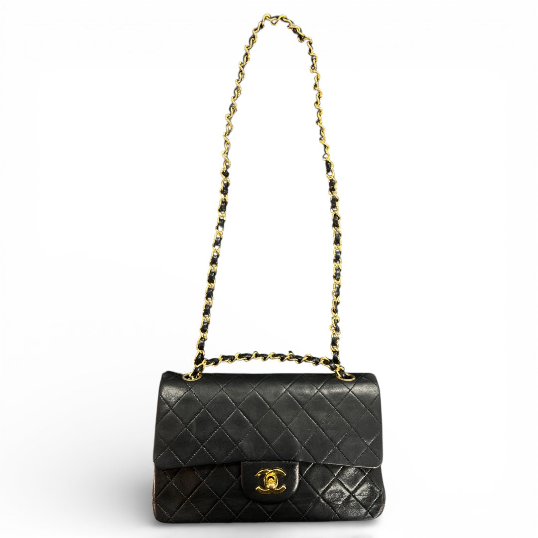 CHANEL Matelassé Shoulder Bag | Authentic Pre-Owned Luxury