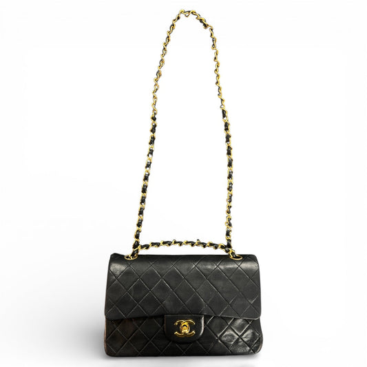 CHANEL Matelassé Shoulder Bag | Authentic Pre-Owned Luxury