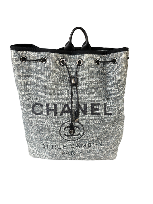 T-Family Chanel Deauville 32 Tweed Drawstring Backpack Grey Silver Hardware Series 25 - | Authentic Pre-Owned Luxury