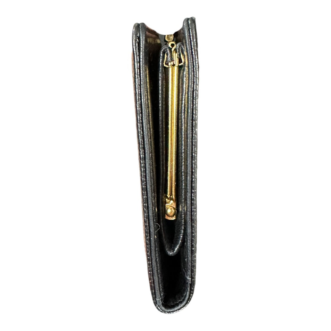 CHANEL Authentic Chanel Caviar Leather CC Logo Kiss Lock Long Wallet Black | Authentic Pre-Owned Luxury